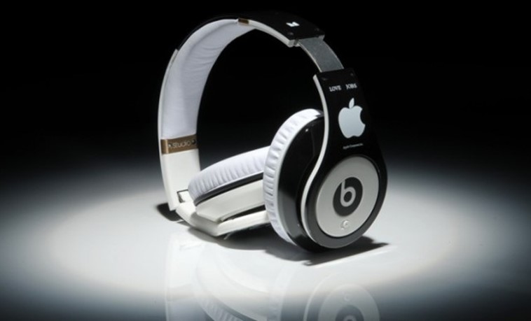 Apple + Beats
